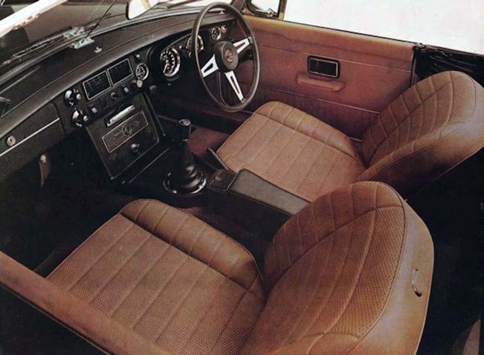 Interni MGB Roadster 1973