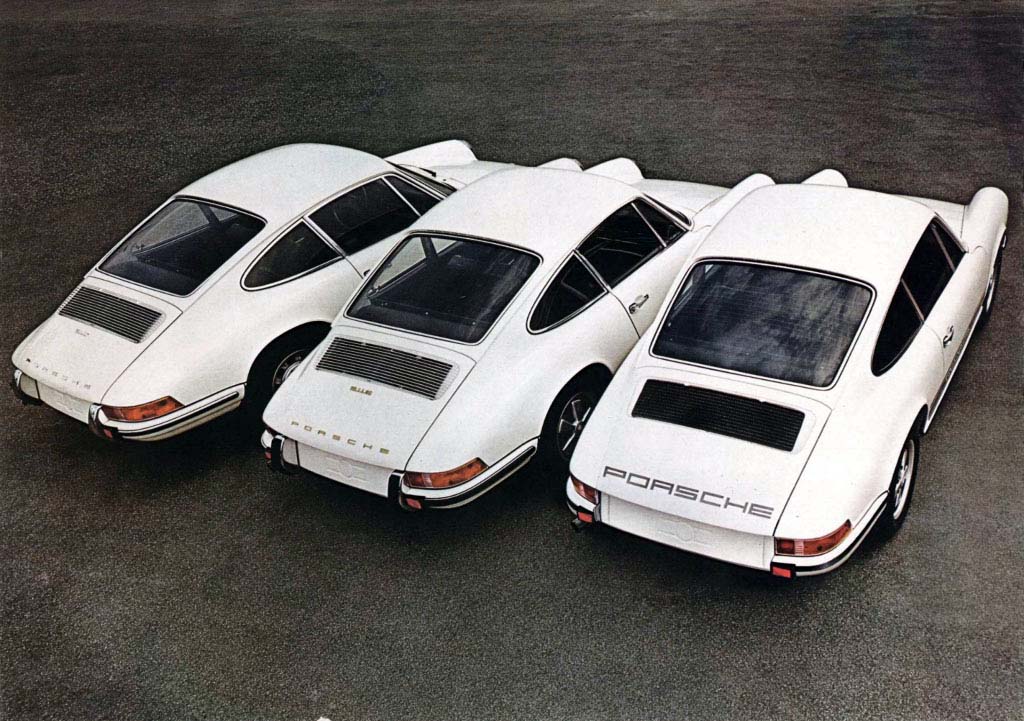 Immagine anni '70 che ritrae gli allestimenti disponibili della Porsche 911