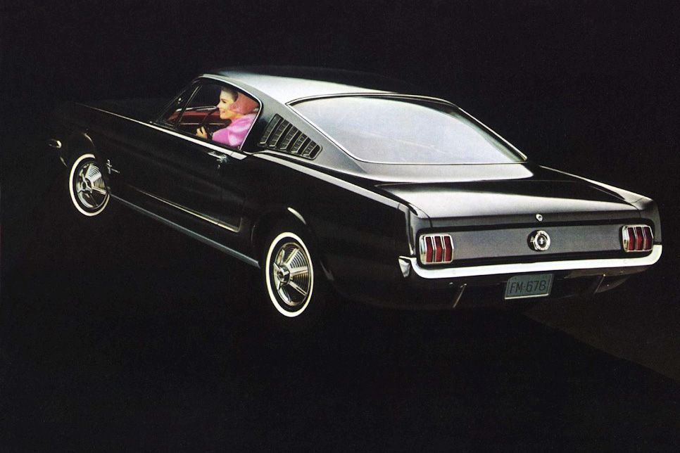 1965 / 1966 - Immagini da brochure della Mustang Fastback 2+2